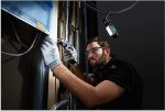 Linterna Inalámbrica Gli 12v-330 Con 10 Leds Sin Bat -BOSCH - Imagen 3