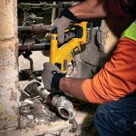 Sierra Sable Inalambrica 60v DEWALT Flexvolt DCS388T2 - Imagen 3