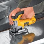 Sierra Caladora Encastre Tipo T 702w DEWALT Dw331k-b2 - Imagen 4