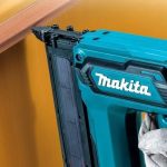 Clavadora Inalambrica 18v Acabado Duro Dfn350rte MAKITA - Imagen 3