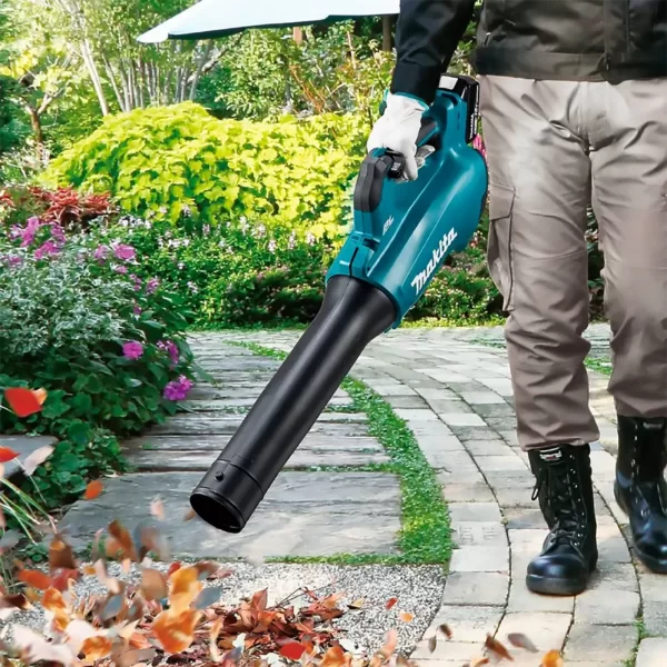 Soplador DUB184Z 18V + batería 3Ah + cargador DC18RC + multitool 10 en 1 MAKITA - Imagen 5