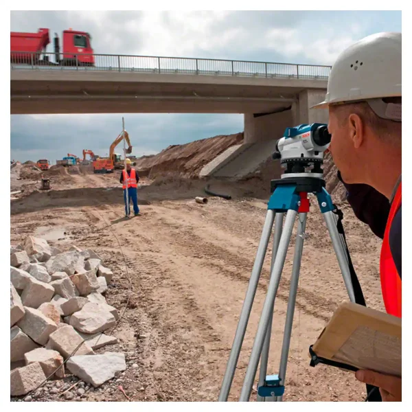 Regla de Medición 5 Metros para Nivel Óptico BOSCH GR500 - Imagen 8