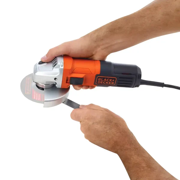 Taladro Atornillador 3/8" 12V con Maleta de 50 Accesorios + Esmeril Angular 4 1/2" 650W G650-B2 BLACK + DECKER CD121K50-K3 - Imagen 5