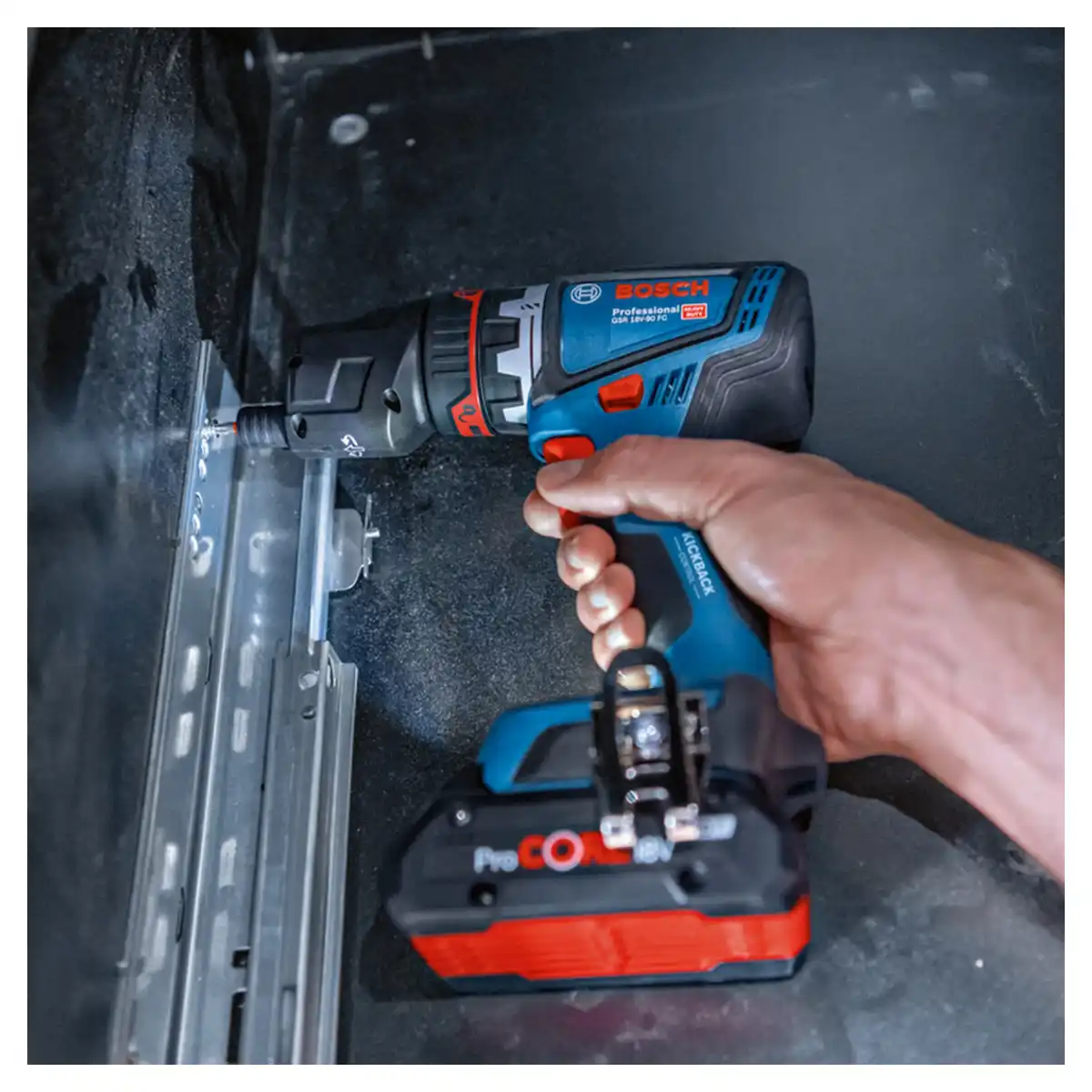 Atornillador de Impacto 18V 13 MM + 3 Adaptadores + Maleta BOSCH GSR 18V-90 FC Baretool - Imagen 11