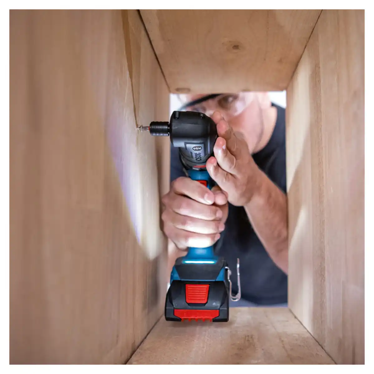 Atornillador de Impacto 18V 13 MM + 3 Adaptadores + Maleta BOSCH GSR 18V-90 FC Baretool - Imagen 9